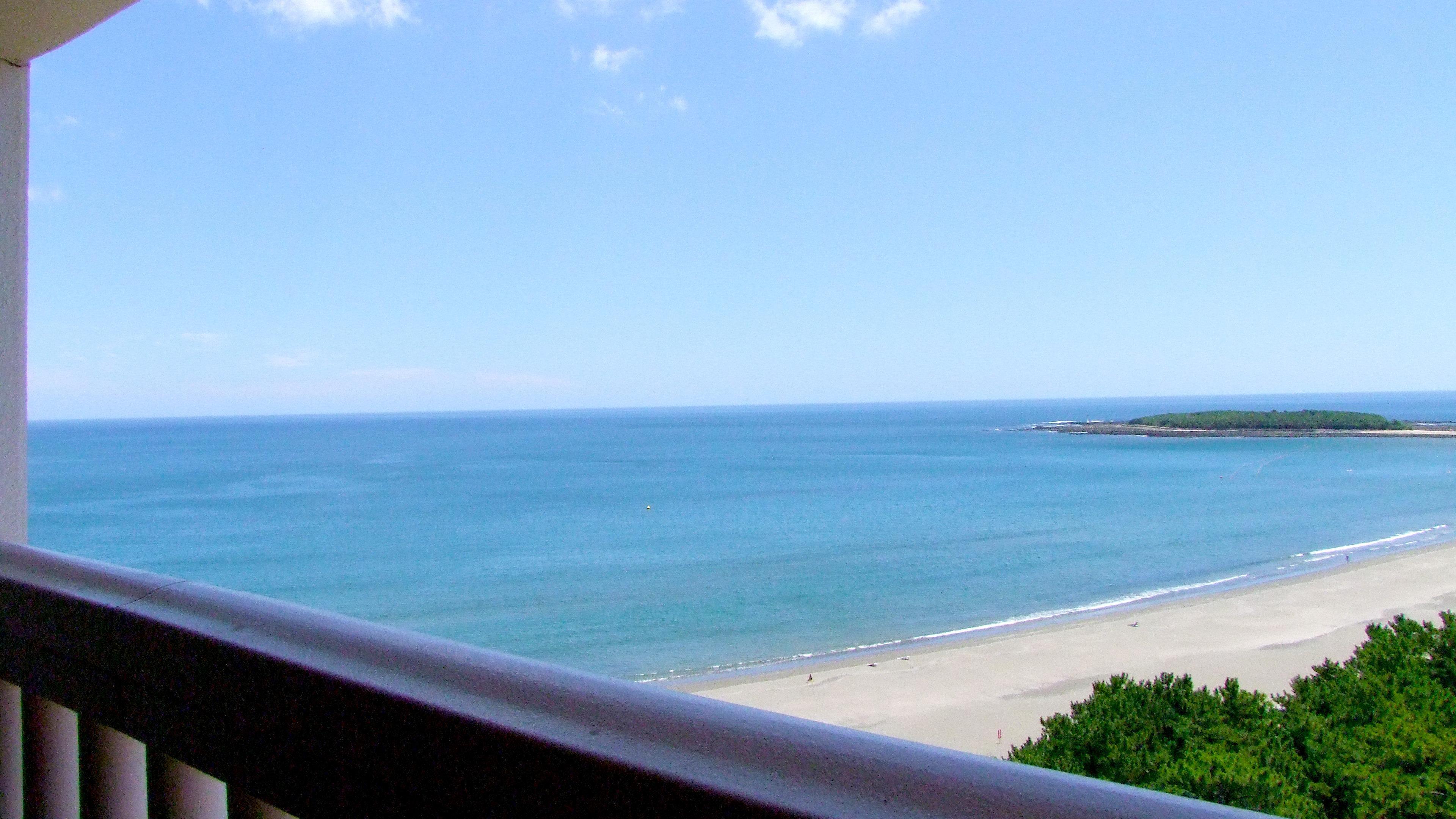 Ana Holiday Inn Resort Miyazaki By Ihg Exterior photo